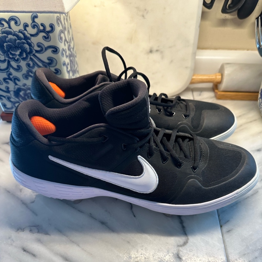 NIKE NEW Alpha Huarache Elite 2 Low Black White SIZE 14 Baseball